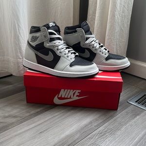 Gently used mens Nike Jordan Shadow. Minimum heel drag.